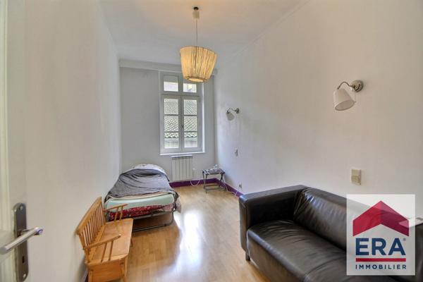 2 Maisons à Pierrelatte dont une à rénover avec appartement indépendant!