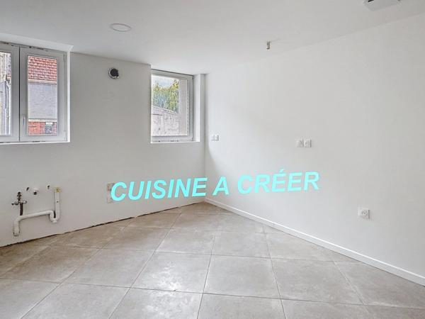 10 mn Montreuil aux lions - 8 mn Gare Nanteuil Saacy