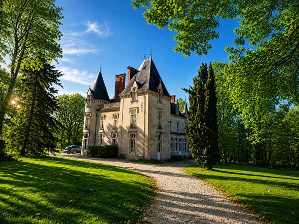 Château et ses communs - Tennis et étang- Proche d'Alençon , Alencon Château et ses communs - Tennis et étang- Proche d'Alençon , Alencon