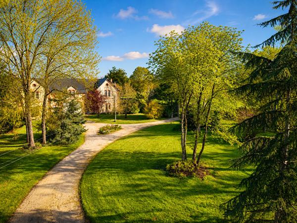 Château et ses communs - Tennis et étang- Proche d'Alençon , Alencon Château et ses communs - Tennis et étang- Proche d'Alençon , Alencon