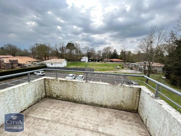 Appartement à louer 2 pièces 47.75m²