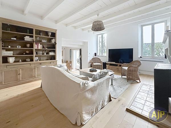 Vente maison Pons : 290 000 € - AJP Immobilier Pons