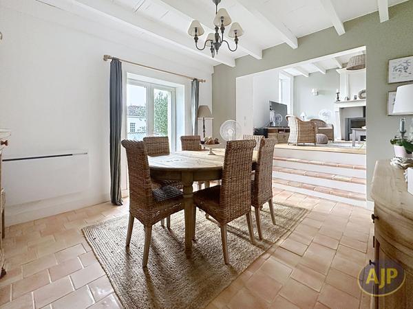 Vente maison Pons : 290 000 € - AJP Immobilier Pons