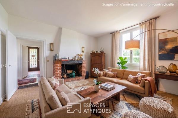 La maison avec sa dépendance et ses écuries