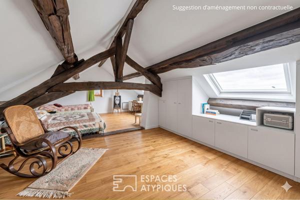 La maison avec sa dépendance et ses écuries