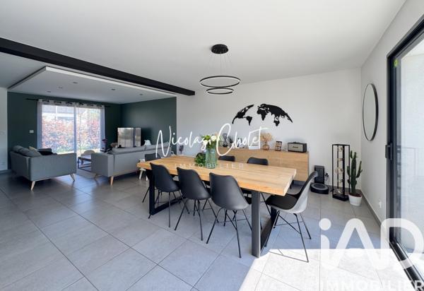 Maison à vendre 5 pièces 115 m² Le Lion-d'Angers