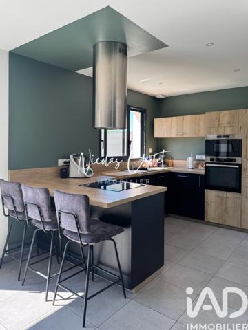 Maison à vendre 5 pièces 115 m² Le Lion-d'Angers
