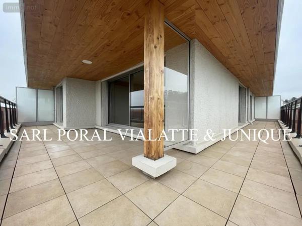 Location - Appartement Meximieux 01800 2 pièces 70 m 2