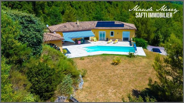 Villa individuelle 168 m2 habitable - 4 chambres dont une suite parentale - 75 m2 de sous-sol - piscine - vue superbe sur les collines environnantes et au calme absolu - forage et eau de ville