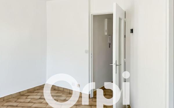 Appartement à louer    1 pièce •  Montpellier