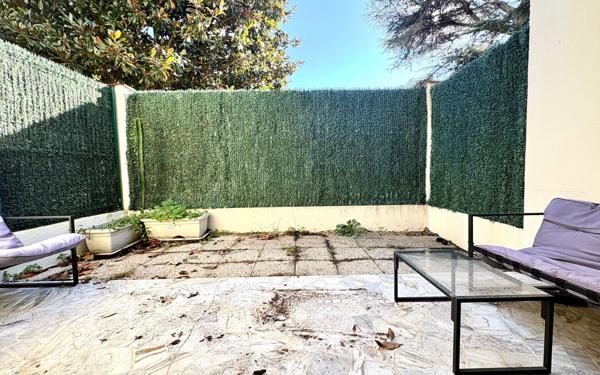 Appartement à vendre    1 pièce • 40 m2 Le Cannet