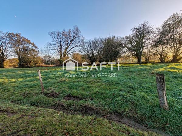 Maison de campagne avec dépendances sur 6 653 m²