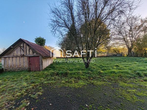 Maison de campagne avec dépendances sur 6 653 m²