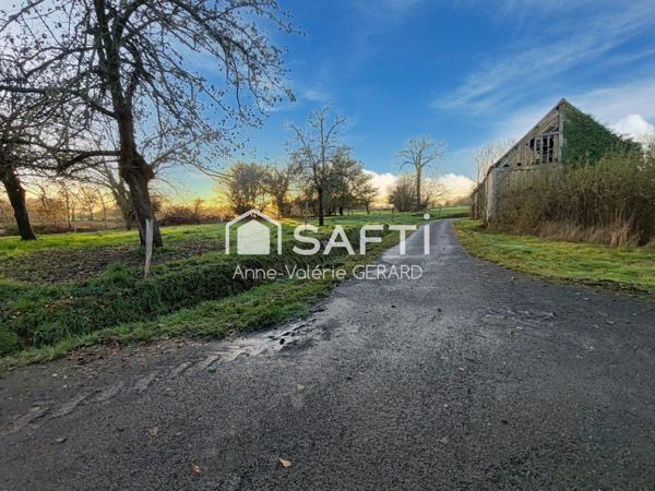 Maison de campagne avec dépendances sur 6 653 m²