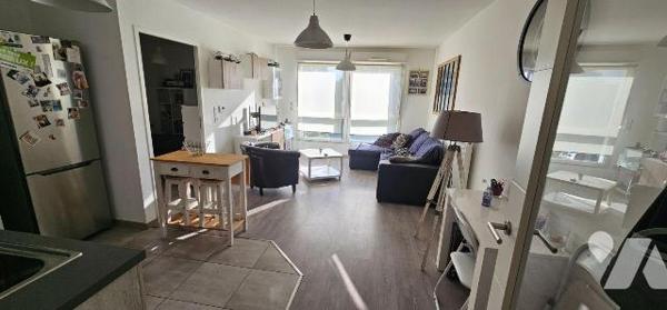 PETITE-SYNTHE
QUARTIER SAINT NICOLAS
Dans résidence récente, bel appartement de type F2 compr...