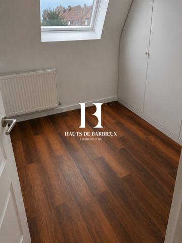 Maison mitoyenne 2 côtés à louer, 4 pièces - Roubaix 59100
