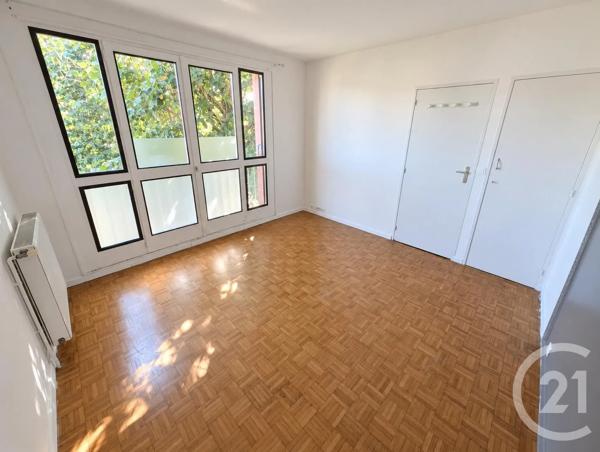 Appartement à vendre  2 pièces - 54,21 m 2   LIVRY GARGAN  - 93