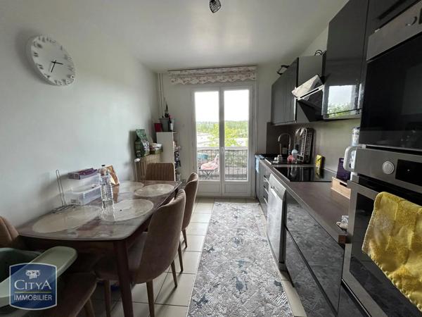 Appartement à louer 3 pièces 69.31m² Oyonnax (01100)