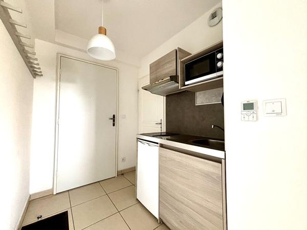 Studio à louer à Saint Étienne - La Terrasse