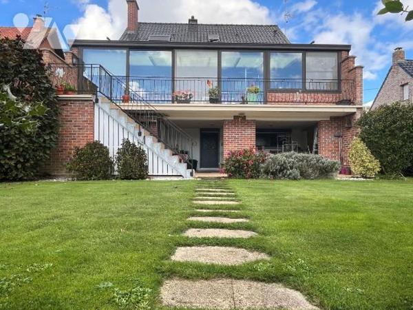 NOUVEAUTÉ À LA VENTE - À 10 MINUTES D'HAZEBROUCK ( Commune de STEENBECQUE 59189) - BEAU CADRE D...