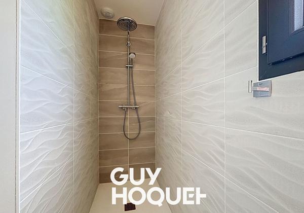 Villa de Plain-pied récente 3 Chambres + Coin Bureau et Double Garage