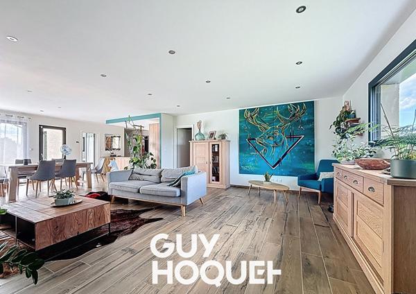 Villa de Plain-pied récente 3 Chambres + Coin Bureau et Double Garage