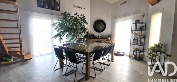 Maison à vendre 5 pièces 2 220 m² Renac