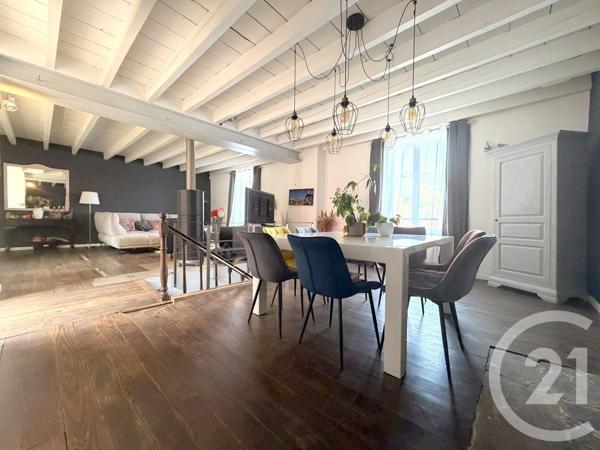 Maison à vendre  9 pièces - 220 m 2   MEXIMIEUX  - 01