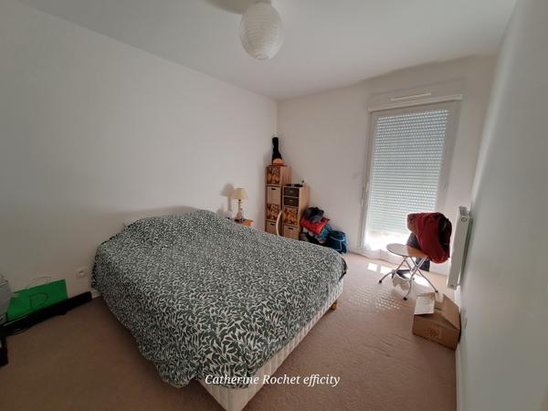 Appartement
         2 pièces
        - 43 m² Exclusivité 145 000 € *