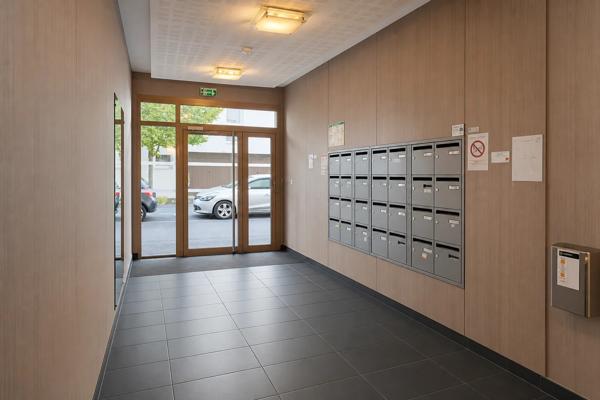 Appartement
         2 pièces
        - 43 m² Exclusivité 129 900 € *