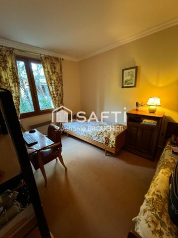 Maison avec vue exceptionnelle et piscine