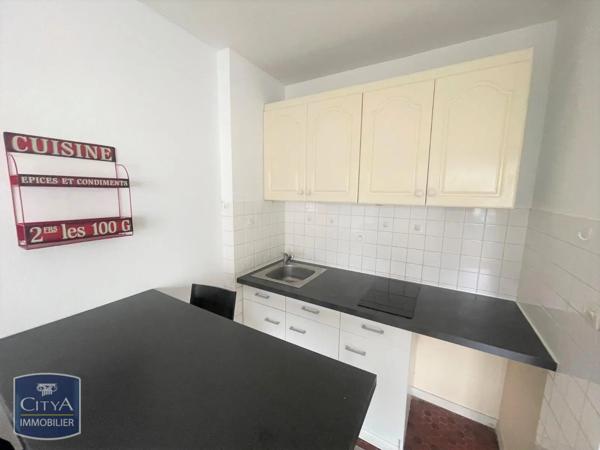 Appartement à louer 2 pièces 29.94m² Dijon (21000)