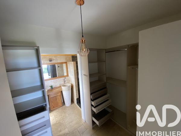 Location maison 4 pièces 102 m² L'Étang-Salé
