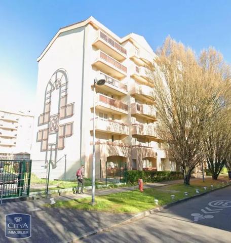 Appartement à louer 2 pièces 47.9m² Pau (64000)