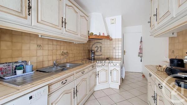 Appartement F3 à vendre  3 pièces - 64,97 m 2   GAGNY  - 93