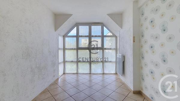 Appartement F3 à vendre  3 pièces - 64,97 m 2   GAGNY  - 93