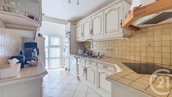 Appartement F3 à vendre  3 pièces - 64,97 m 2   GAGNY  - 93