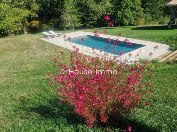 Maison à vendre 9 pièces de 330 m²