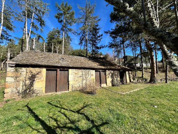 Propriété d’exception – 274 m² habitables + 459 m² de dépendances