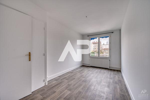 Maison Rueil Malmaison 8 pièce(s) 179.04 m² €930 800 ** - Référence 19442