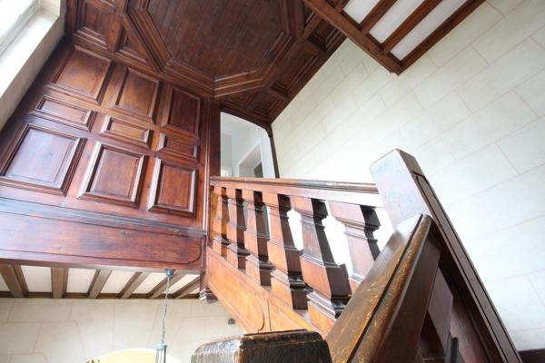 MAISON 412 M2 + 6200 M2 PARC