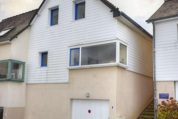 Appartement  T3  de 50 m2. Belle vue mer de toutes les pièces