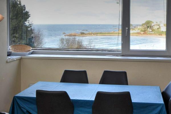 Appartement  T3  de 50 m2. Belle vue mer de toutes les pièces