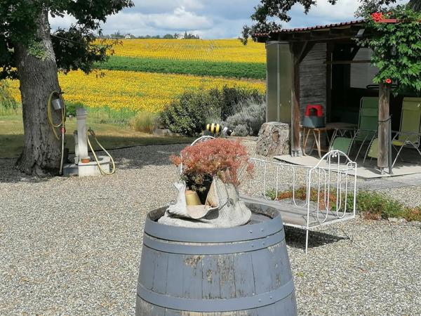 Maison familiale 7 pièces avec piscine et jardin