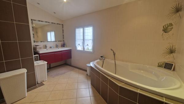 Maison - 6 pièces - 134 m²