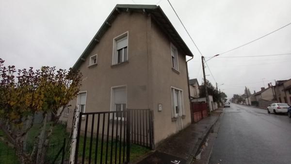 86140 LENCLOITRE Maison Lencloitre 2 pièce(s) 75 m2