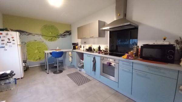 86140 LENCLOITRE Maison Lencloitre 2 pièce(s) 75 m2