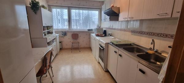 Appartement La Chaussee Saint Victor 4 pièce(s) 87 m2