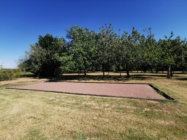 Longère avec gîte indépendant et dépendances