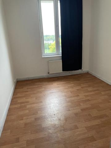 JOEUF 4 pièce(s) 73.33 m2